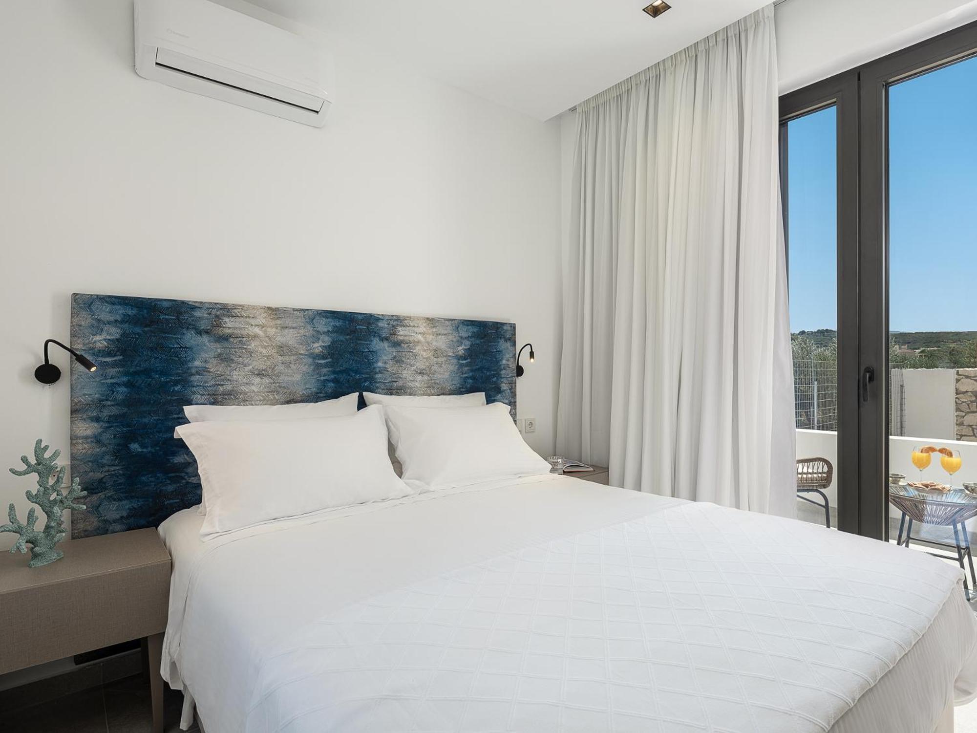 Avrilia Seaside Villa Heated Pool Almyrida  Bagian luar foto