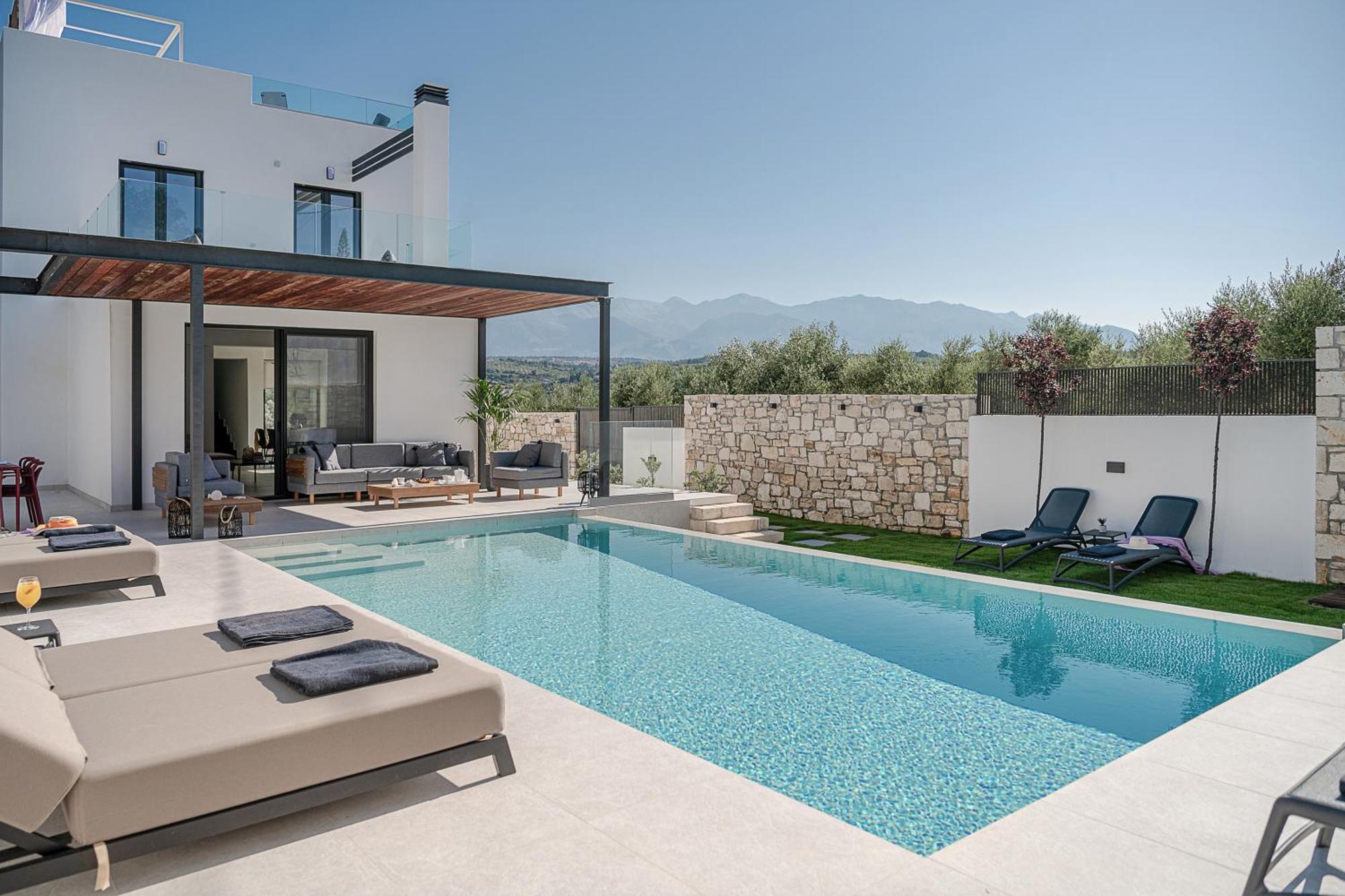 Avrilia Seaside Villa Heated Pool Almyrida  Bagian luar foto